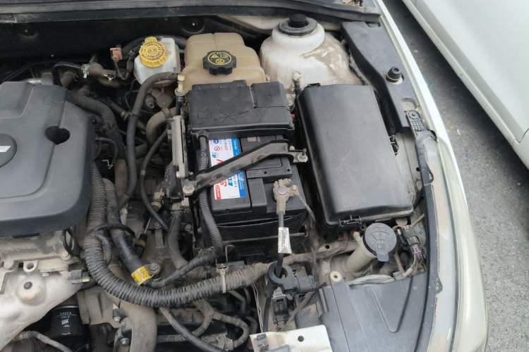 Used Chevrolet Cruze 2015 1.5L Classic SE AT Engine Bay Left