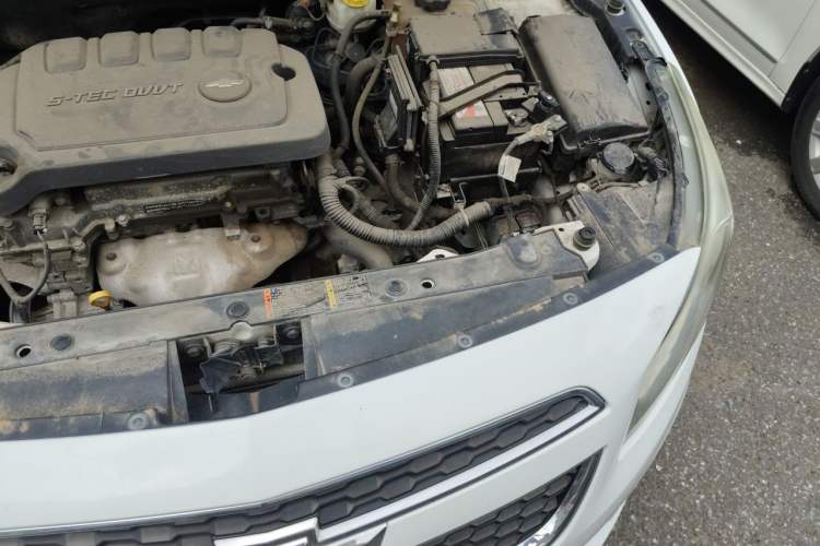 Used Chevrolet Cruze 2015 1.5L Classic SE AT Engine Bay Left