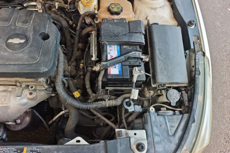 Used Chevrolet Cruze 2015 1.5L Classic SE AT Engine Bay Left