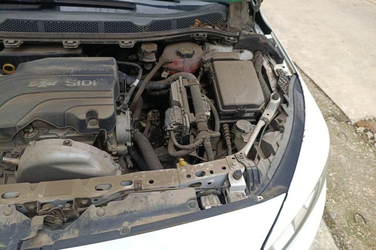 Used Chevrolet Cruze 2015 1.5L Manual Elite Edition Engine Bay Left
