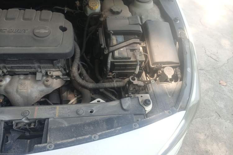 Used Chevrolet Cruze 2015 1.5L Classic SE AT Engine Bay Left