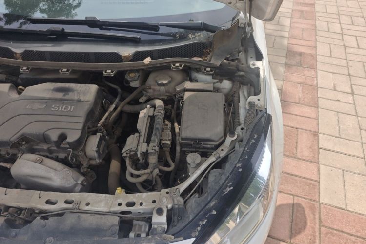 Used Chevrolet Cruze 2015 1.5L Manual Elite Edition Engine Bay Left