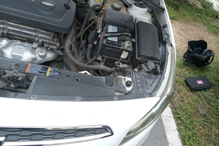 Used Chevrolet Cruze 2015 1.5L Classic SE AT Engine Bay Left