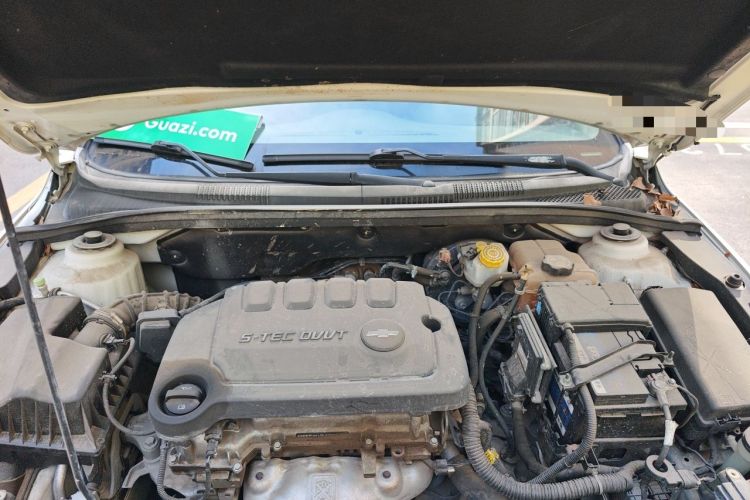 Used Chevrolet Cruze 2015 1.5L Classic SE AT Engine Bay