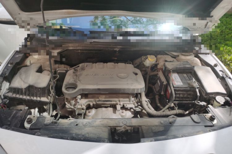 Used Chevrolet Cruze 2015 1.5L Classic SL MT Engine Bay