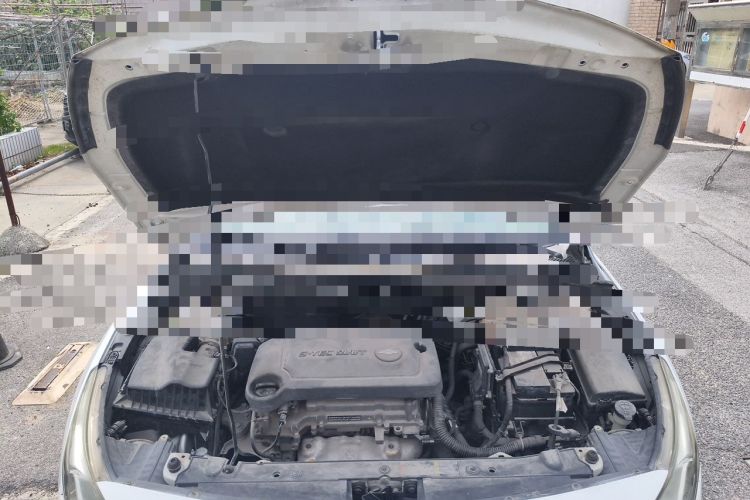 Used Chevrolet Cruze 2015 1.5L Classic SL MT Engine Bay