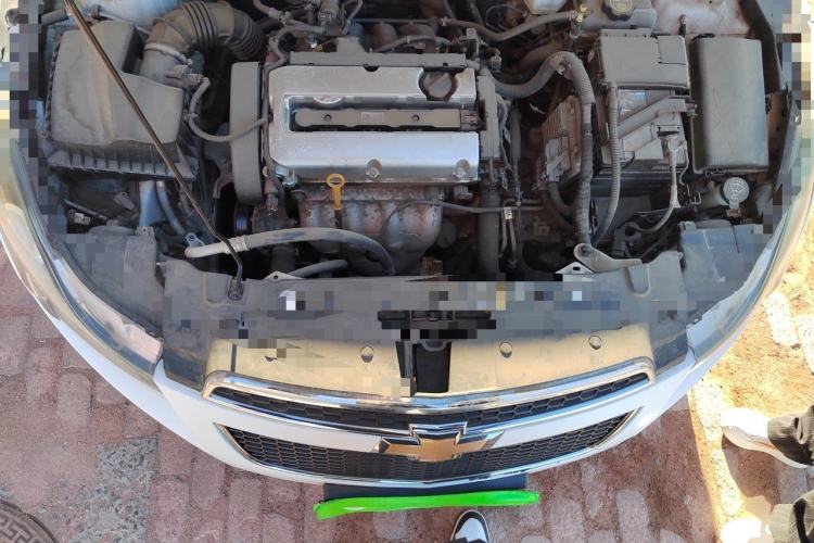 Used Chevrolet Cruze 2015 Hatchback 1.6L Automatic Comfort Edition Engine Bay