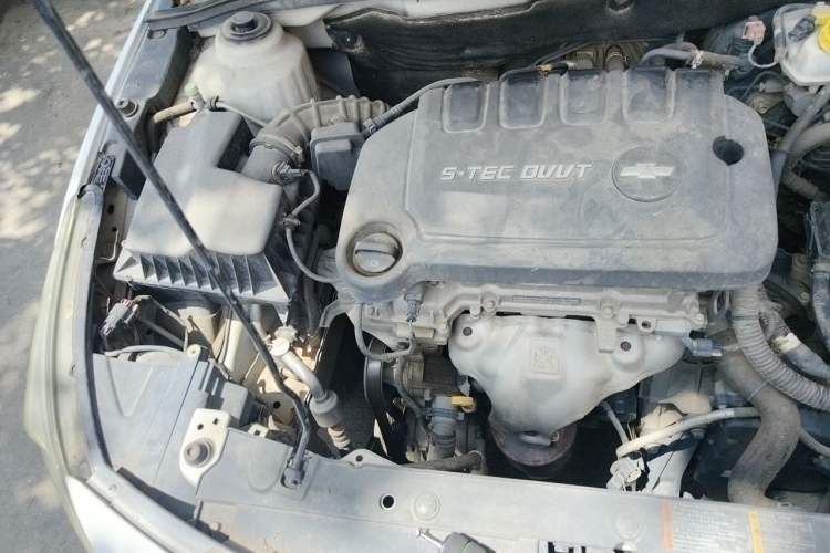 Used Chevrolet Cruze 2015 1.5L Classic SE AT Engine Bay Right