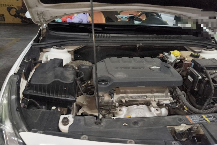 Used Chevrolet Cruze 2015 1.5L Classic SE AT Engine Bay Right