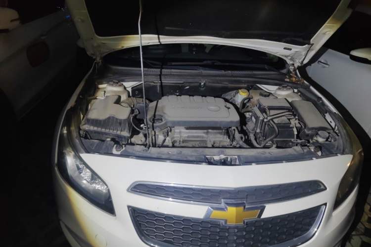 Used Chevrolet Cruze 2015 1.5L Classic SE MT Engine Bay Right