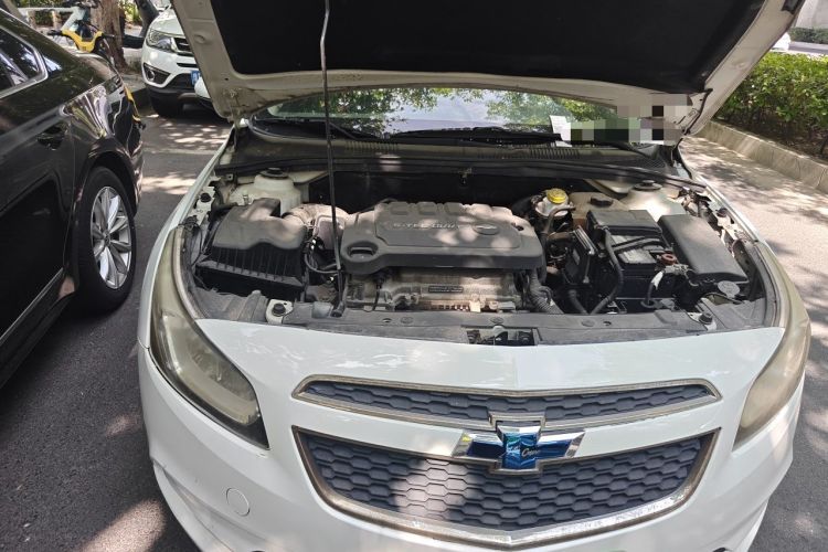 Used Chevrolet Cruze 2015 1.5L Classic SE MT Engine Bay Right
