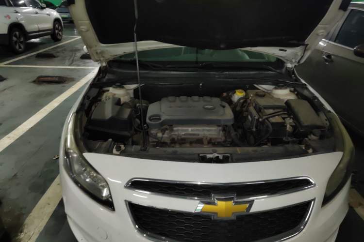 Used Chevrolet Cruze 2015 1.5L Classic SE AT Engine Bay Right