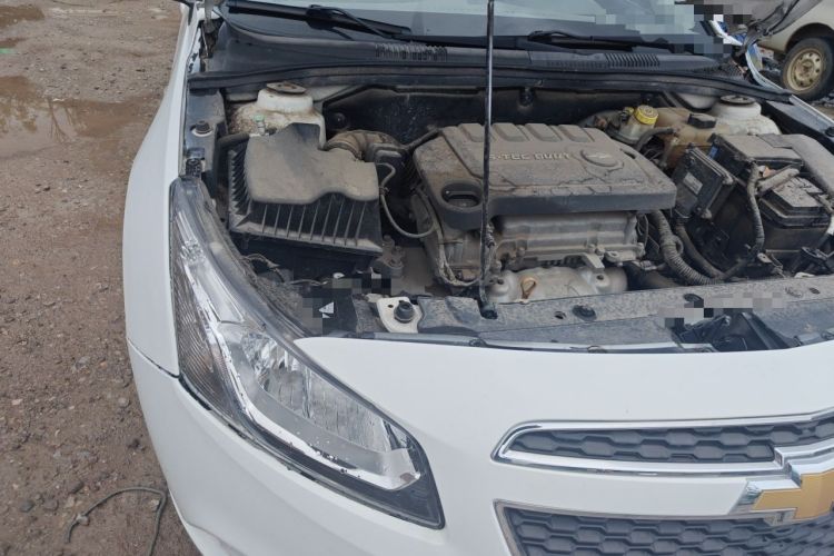 Used Chevrolet Cruze 2015 1.5L Classic SE AT Engine Bay Right