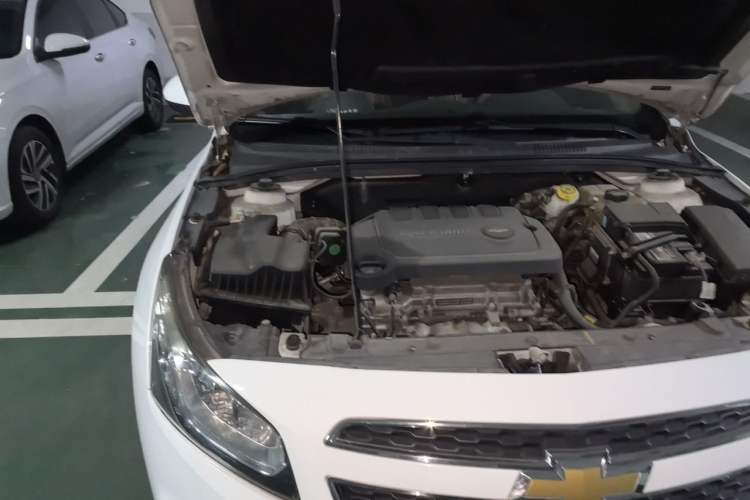 Used Chevrolet Cruze 2015 1.5L Classic SE AT Engine Bay Right