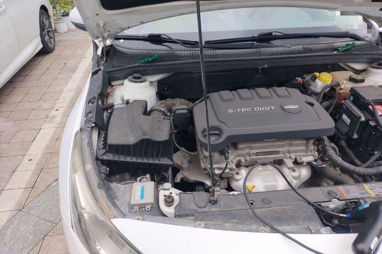 Used Chevrolet Cruze 2015 1.5L Classic SE AT Engine Bay Right