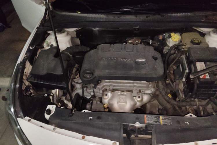 Used Chevrolet Cruze 2015 1.5L Classic SE AT Engine Bay Right