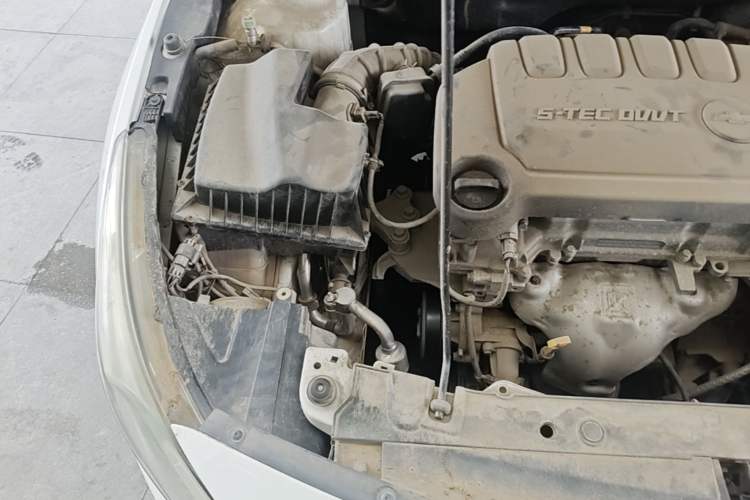 Used Chevrolet Cruze 2015 1.5L Classic SE AT Engine Bay Right