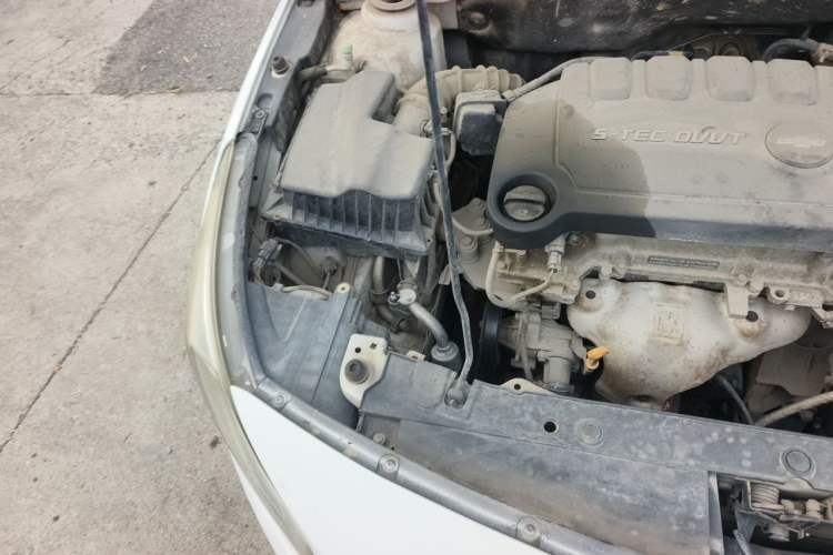 Used Chevrolet Cruze 2015 1.5L Classic SE AT Engine Bay Right