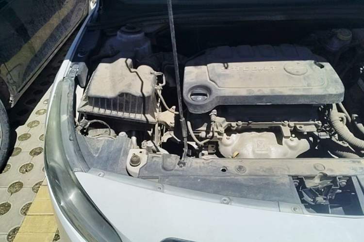 Used Chevrolet Cruze 2015 1.5L Classic SE AT Engine Bay Right