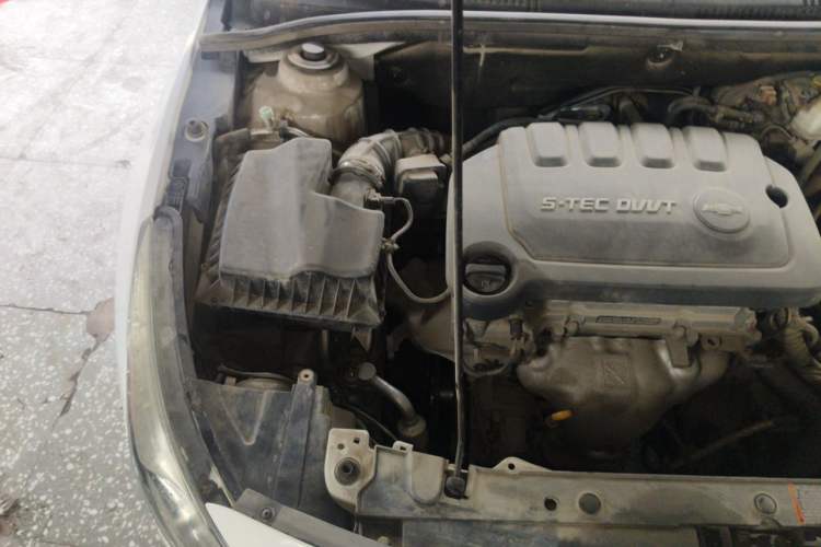Used Chevrolet Cruze 2015 1.5L Classic SE AT Engine Bay Right