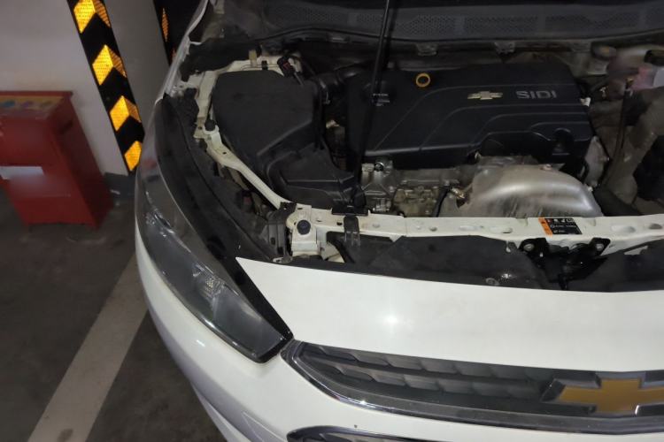 Used Chevrolet Cruze 2015 1.5L Automatic Luxury Edition Engine Bay Right