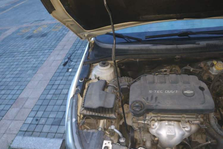 Used Chevrolet Cruze 2015 1.5L Classic SE AT Engine Bay Right
