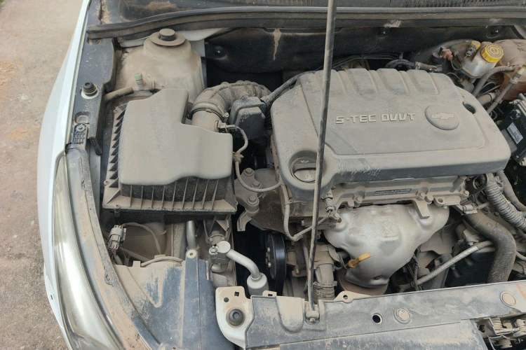 Used Chevrolet Cruze 2015 1.5L Classic SE AT Engine Bay Right