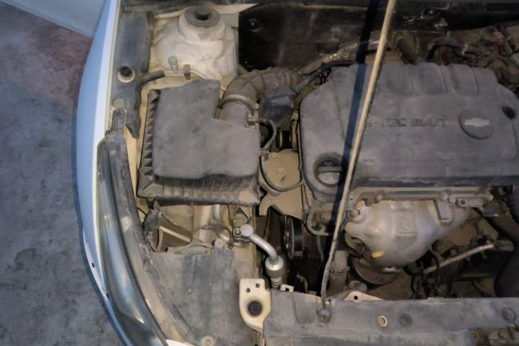 Used Chevrolet Cruze 2015 1.5L Classic SE AT Engine Bay Right