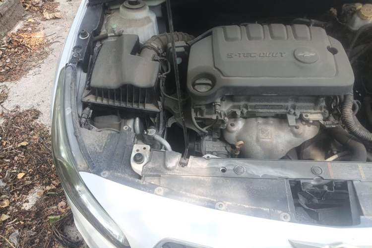 Used Chevrolet Cruze 2015 1.5L Classic SE AT Engine Bay Right