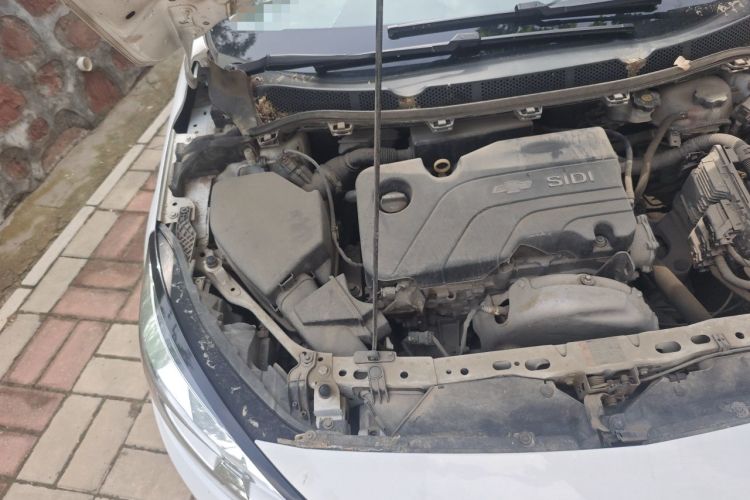 Used Chevrolet Cruze 2015 1.5L Manual Elite Edition Engine Bay Right
