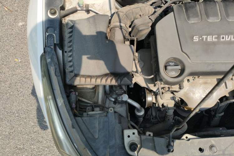 Used Chevrolet Cruze 2015 1.5L Classic SE AT Engine Bay Right