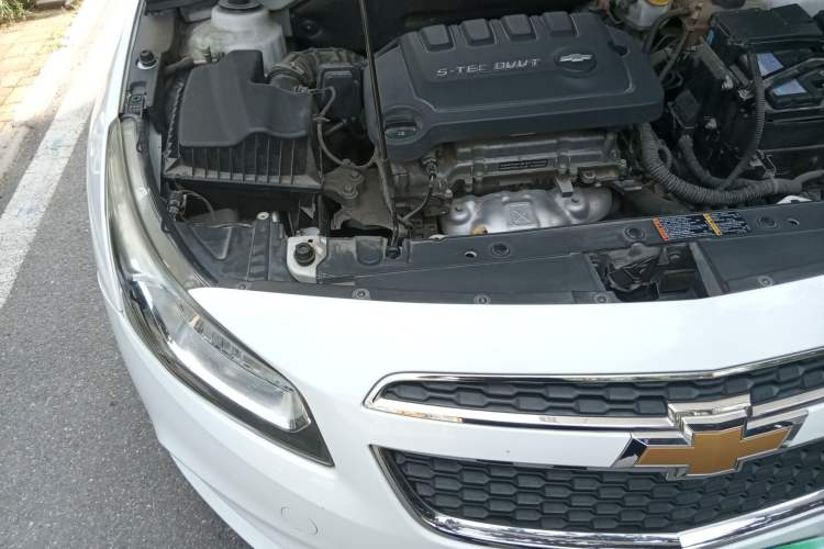 Used Chevrolet Cruze 2015 1.5L Classic SE AT Engine Bay Right