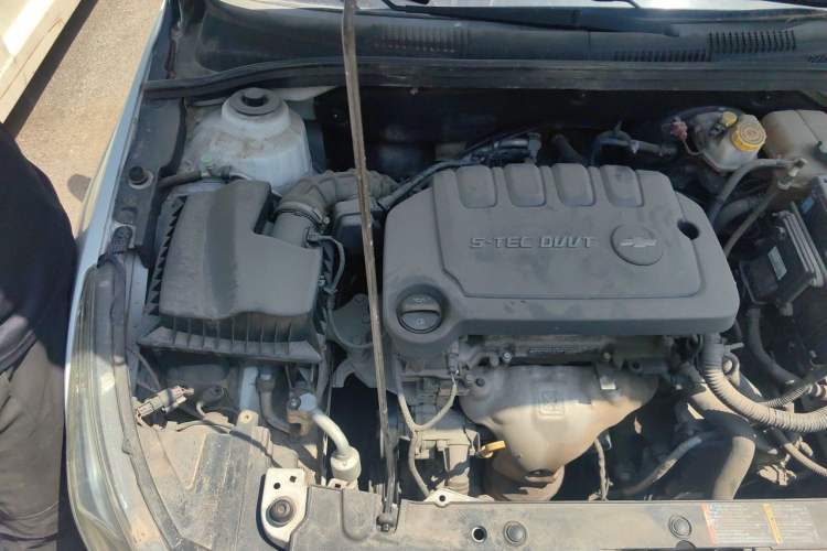 Used Chevrolet Cruze 2015 1.5L Classic SE AT Engine Bay Right