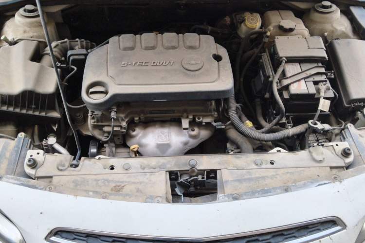 Used Chevrolet Cruze 2015 1.5L Classic SE AT Engine Bay