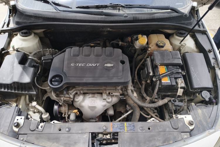 Used Chevrolet Cruze 2015 1.5L Classic SE AT Engine Bay