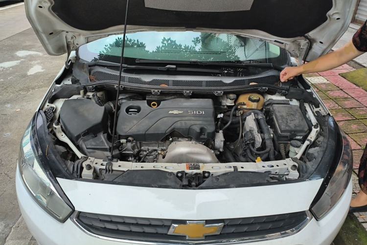 Used Chevrolet Cruze 2015 1.5L Automatic Luxury Edition Engine Bay