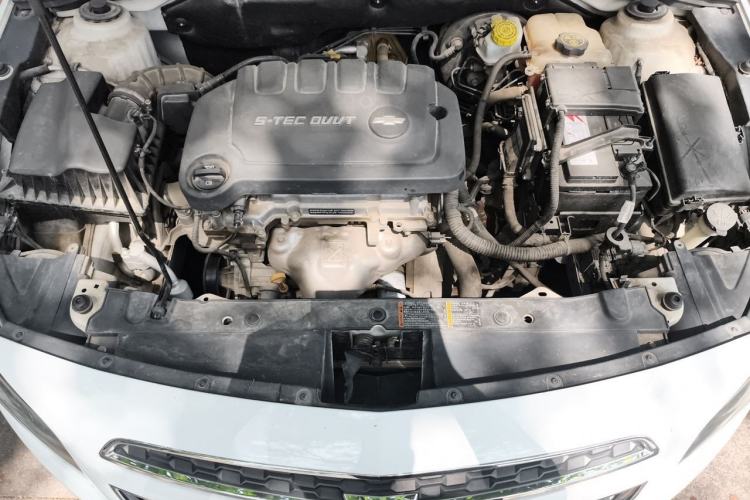 Used Chevrolet Cruze 2015 1.5L Classic SE MT Engine Bay