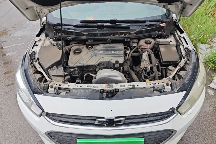 Used Chevrolet Cruze 2015 1.5L Automatic Fashion Navigation Edition Engine Bay