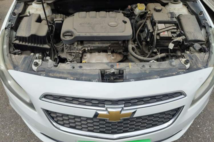 Used Chevrolet Cruze 2015 1.5L Classic SE AT Engine Bay