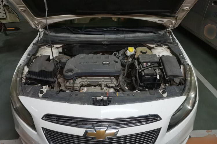 Used Chevrolet Cruze 2015 1.5L Classic SE MT Engine Bay