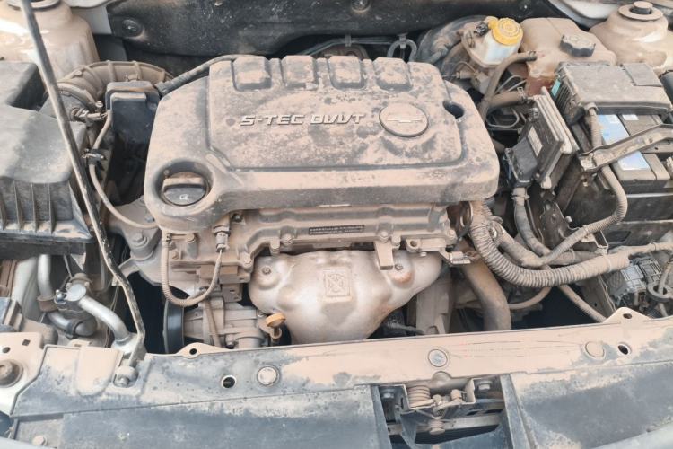 Used Chevrolet Cruze 2015 1.5L Classic SE MT Engine Bay
