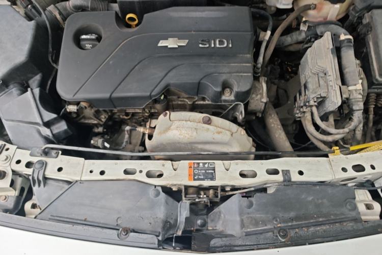 Used Chevrolet Cruze 2015 1.5L Manual Elite Edition Engine Bay