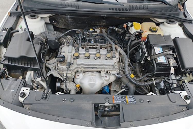 Used Chevrolet Cruze 2015 1.5L Classic SE AT Engine Bay