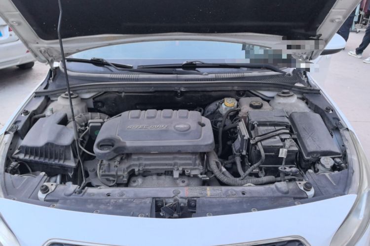 Used Chevrolet Cruze 2015 1.5L Classic SE MT Engine Bay