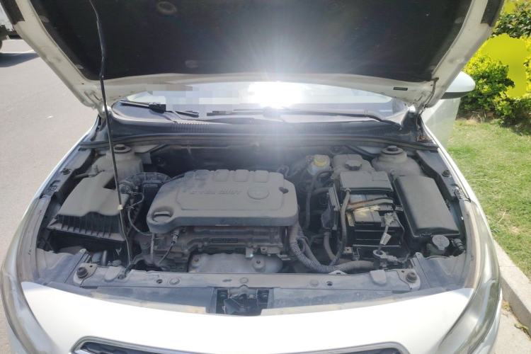 Used Chevrolet Cruze 2015 1.5L Classic SE MT Engine Bay