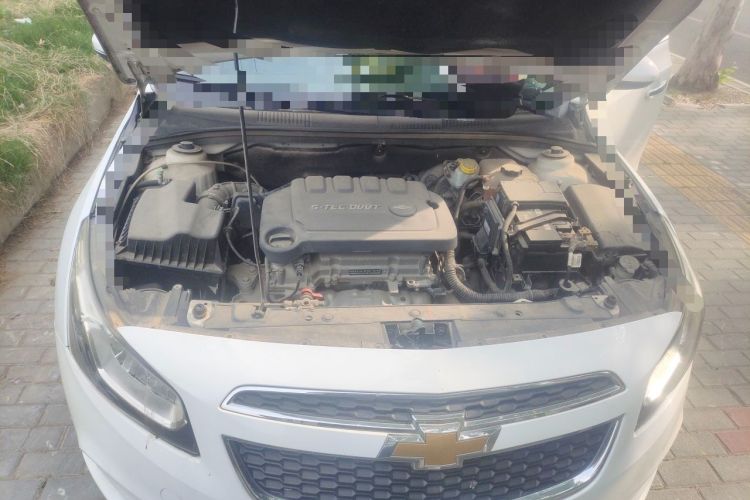 Used Chevrolet Cruze 2015 1.5L Classic SE MT Engine Bay