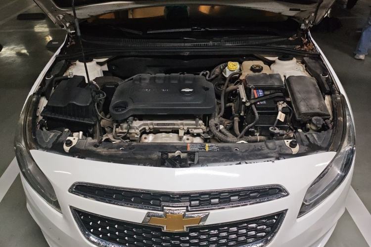 Used Chevrolet Cruze 2015 1.5L Classic SE MT Engine Bay