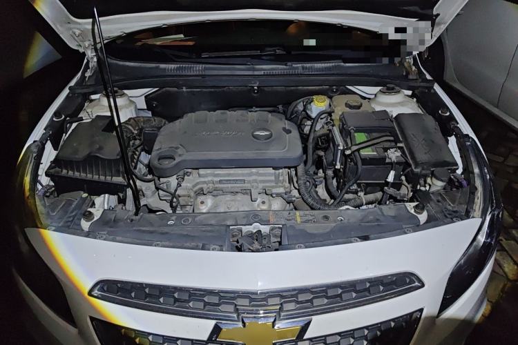 Used Chevrolet Cruze 2015 1.5L Classic SL MT Engine Bay