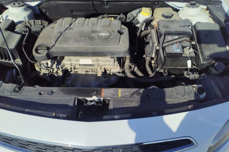 Used Chevrolet Cruze 2015 1.5L Classic SL MT Engine Bay