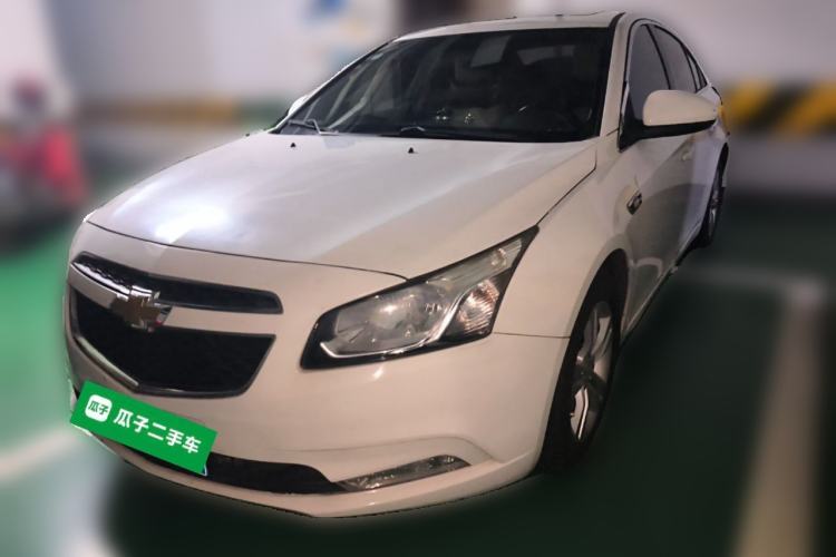 Ojetý Chevrolet Cruze 2015 1.5L Classic SE MT Guazi used car, China used car export, Used car for sale, Used cars, Cheapest cars for sale